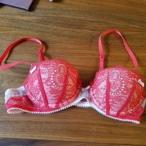 NWOT TOPSHOP Lace and Mesh Balconette Bra